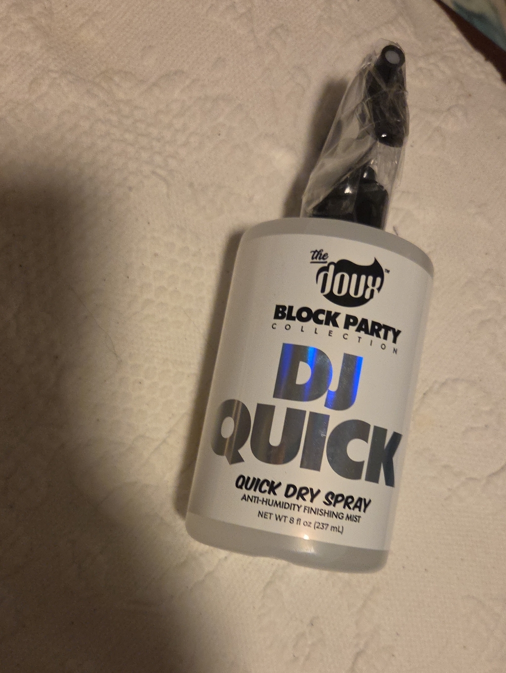The Doux Block Party DJ Quick Quick Dry Spray - White